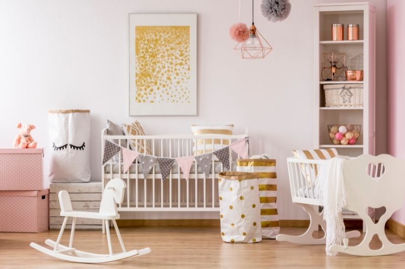 Inrichting van de babykamer: waar kan je mee beginnen?