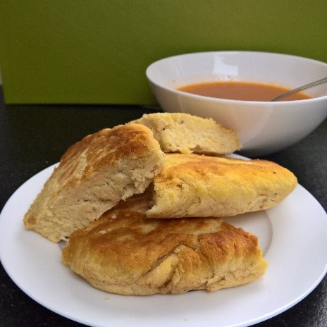 eigengemaakt broodje bij soep
