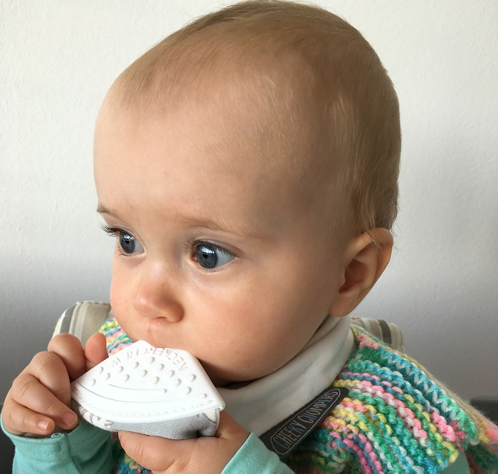 De Neckerchew: een bijtring en slab in 1