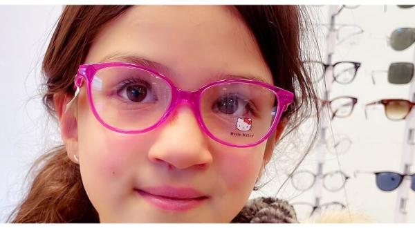 Op brillenjacht: de smeekbede aan brillenontwerpers