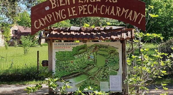 Glamping en camping in de Dordogne: Le Pech Charmant